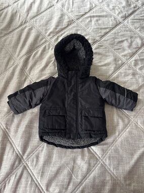 Primark Black and Gray Hooded Puffer Coat